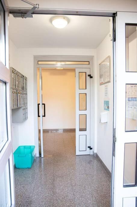 Apartment Mr 1 *