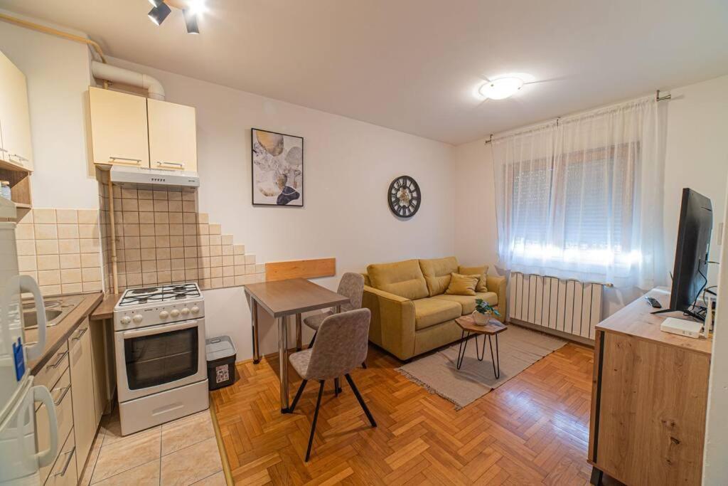 Apartment Mr 1